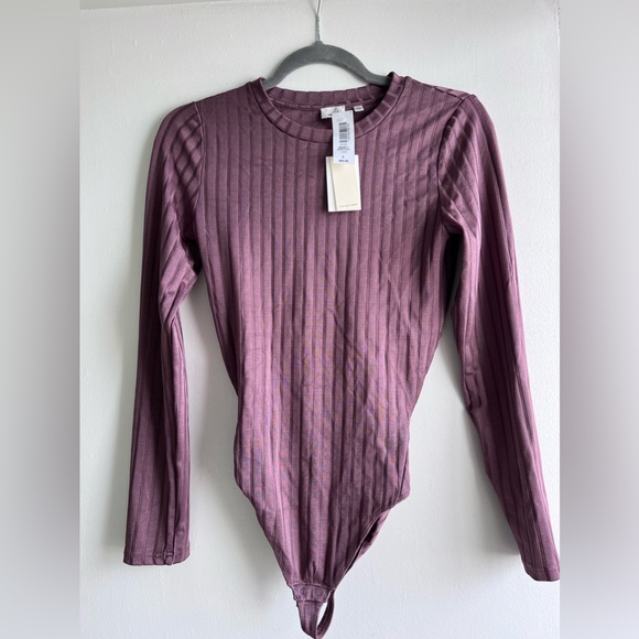 Aritzia Tops - ARITZIA- NWT Wilfred backless bodysuit